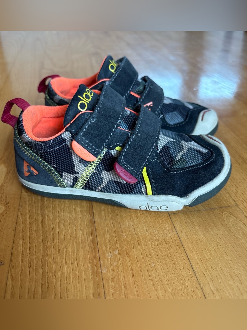 Plae Ty Raven Camo Shoes Suede Boys Kid Camouflage Strap Sneakers Toddler Size 9